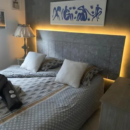 Apartment Lamer